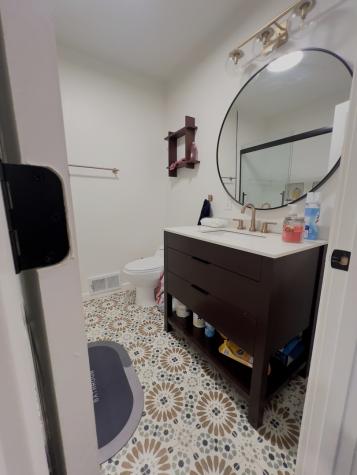17750 Clyde Avenue Lansing IL 60438