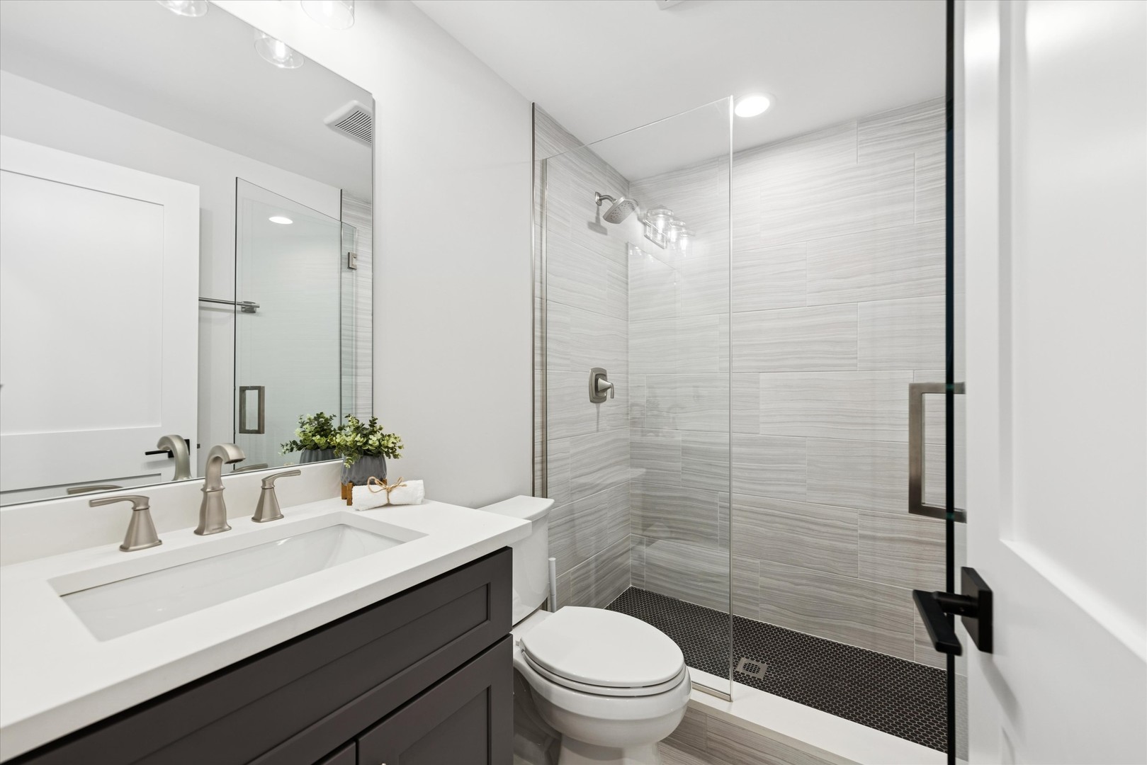 432 North Ridgeland Avenue Elmhurst IL 60126