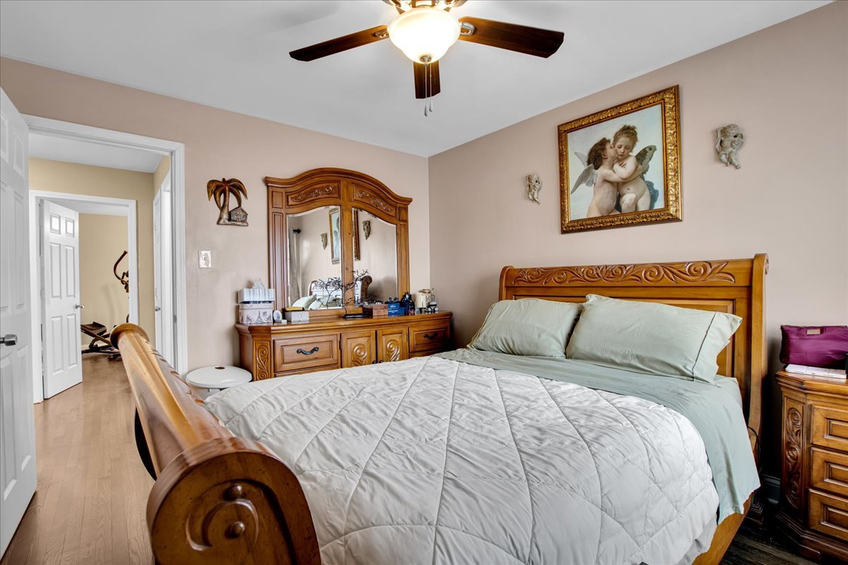 6719 South Keeler Avenue Chicago IL 60629