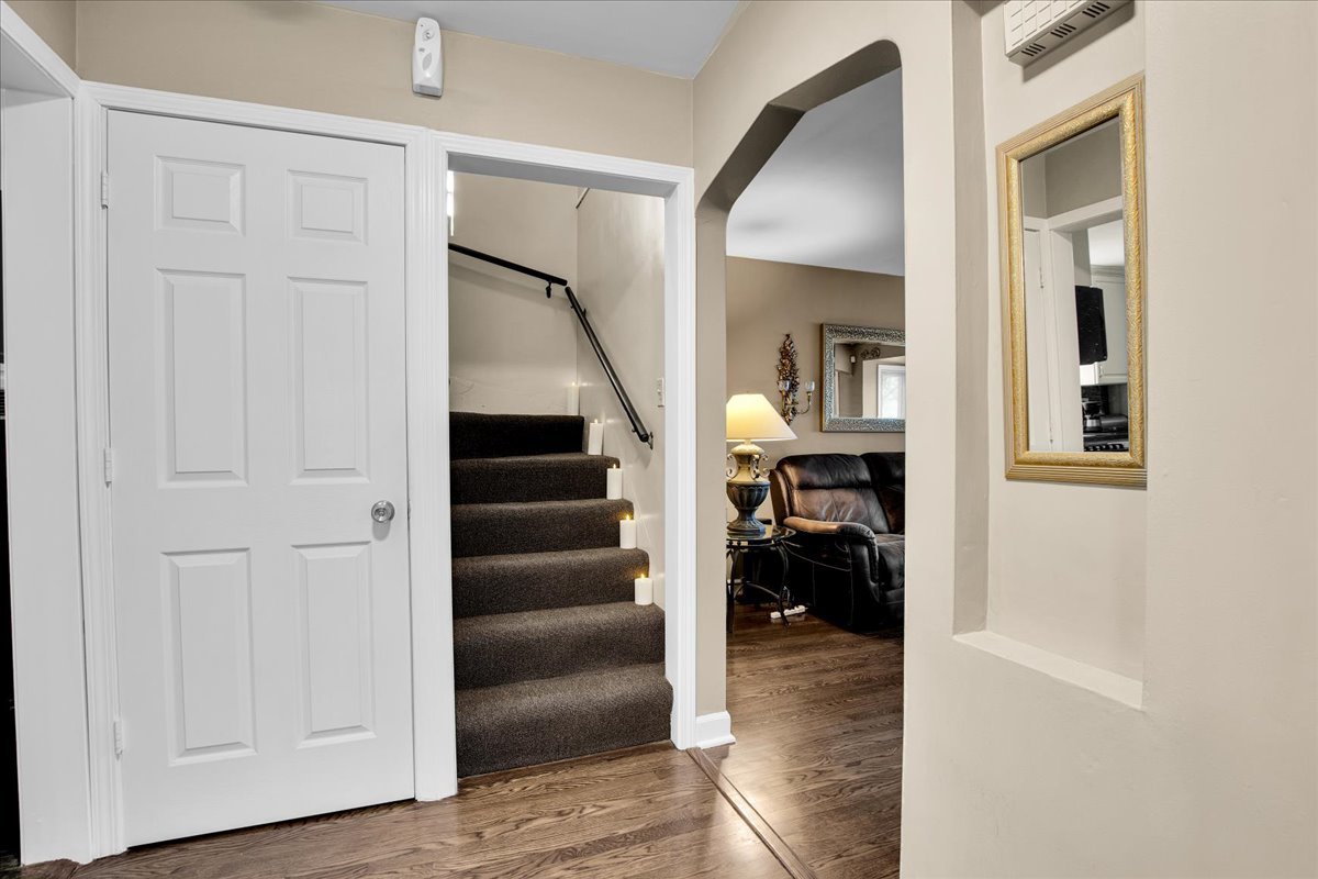 6719 South Keeler Avenue Chicago IL 60629