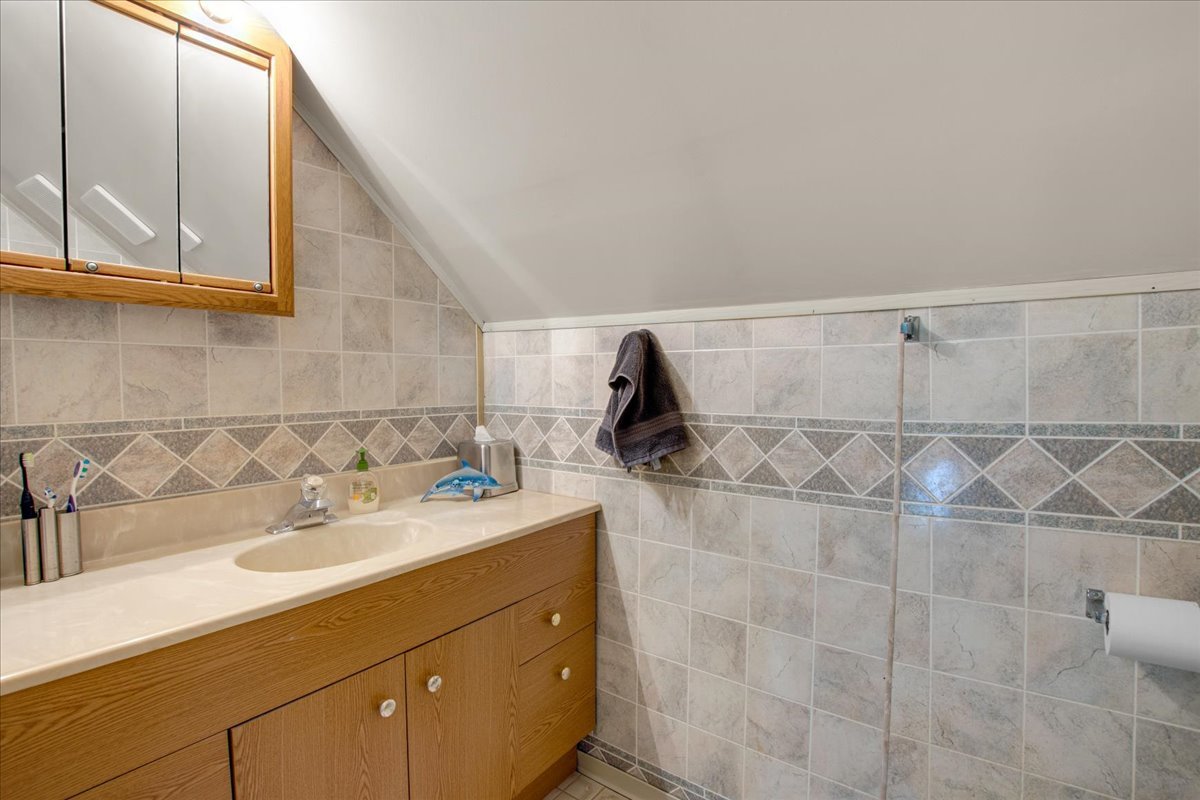 6719 South Keeler Avenue Chicago IL 60629