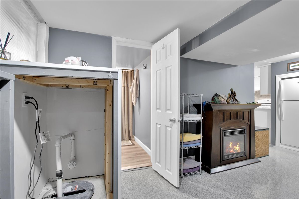 6719 South Keeler Avenue Chicago IL 60629