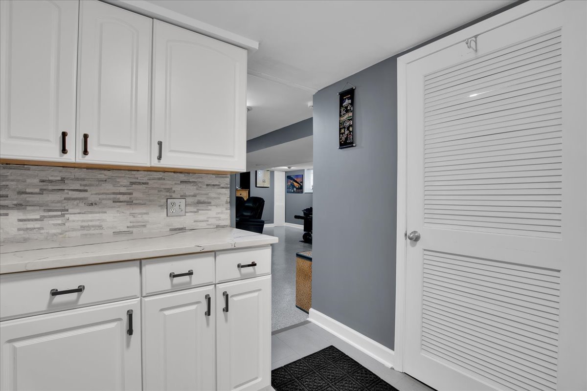 6719 South Keeler Avenue Chicago IL 60629