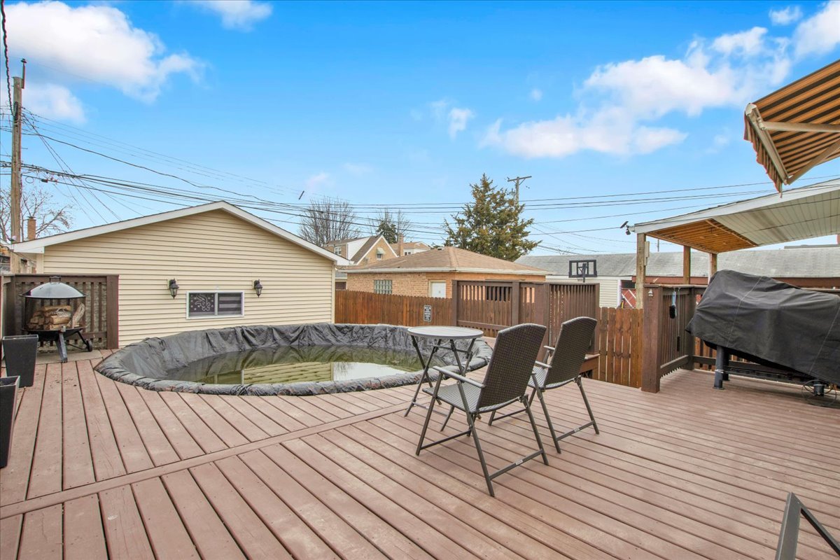 6719 South Keeler Avenue Chicago IL 60629