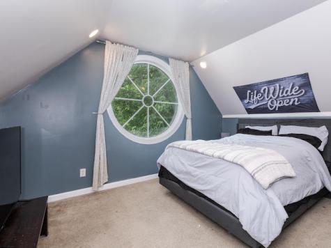 603 East Mill Street Bloomington IL 61701