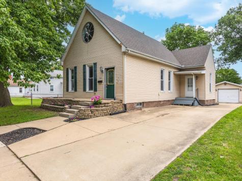 603 East Mill Street Bloomington IL 61701