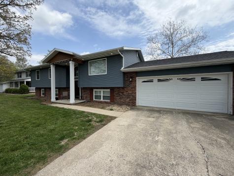 150 Woodland Drive Salem IL 62881