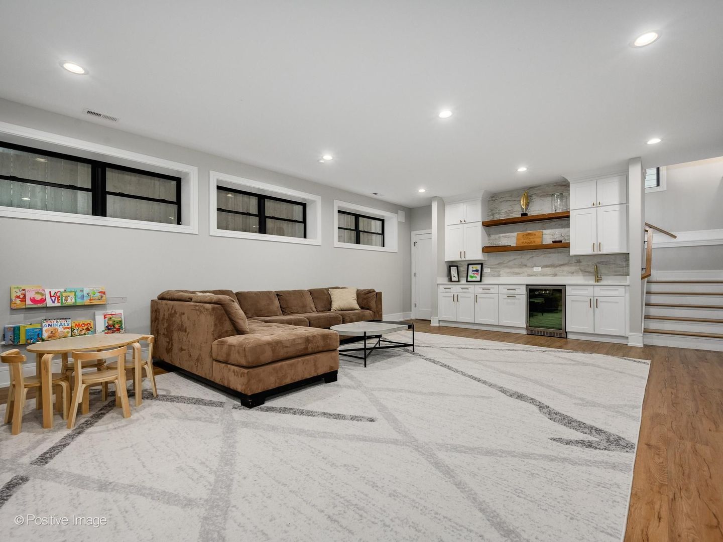 2153 West Fletcher Street Chicago IL 60618