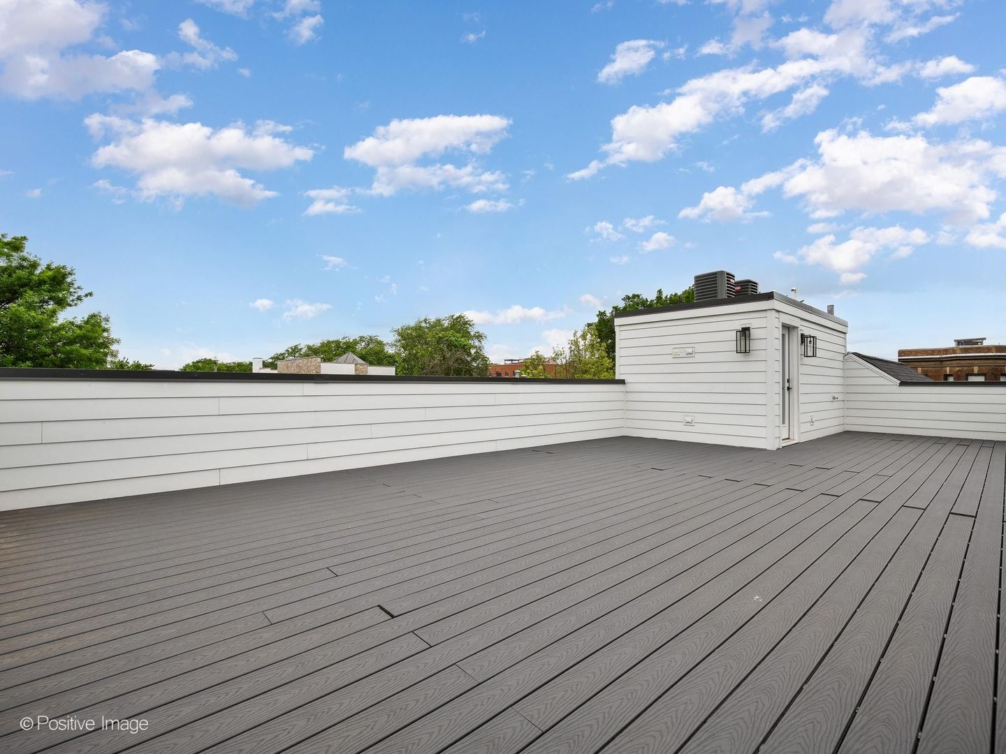 2153 West Fletcher Street Chicago IL 60618