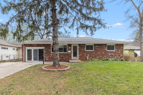 2241 Alby Street Alton IL 62002