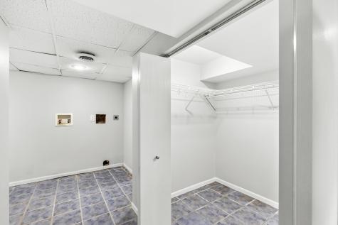 2241 Alby Street Alton IL 62002