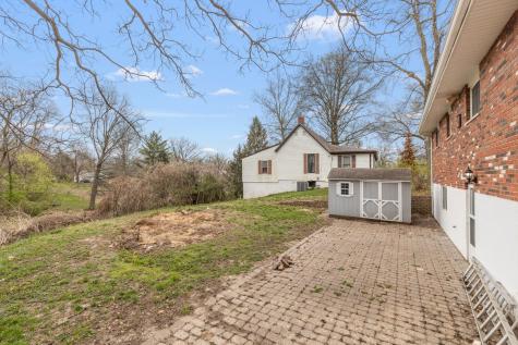 2241 Alby Street Alton IL 62002