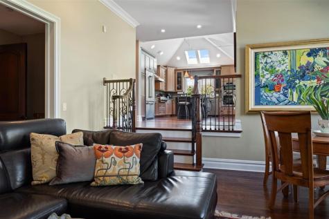 1109 Hohlfelder Road Glencoe IL 60022