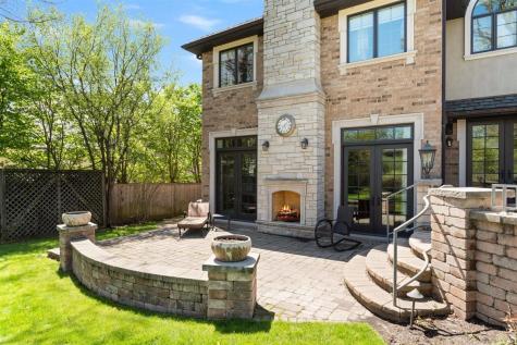 1109 Hohlfelder Road Glencoe IL 60022