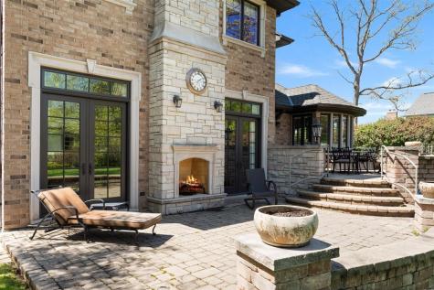 1109 Hohlfelder Road Glencoe IL 60022
