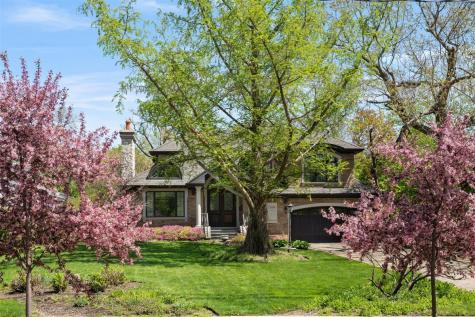 1109 Hohlfelder Road Glencoe IL 60022