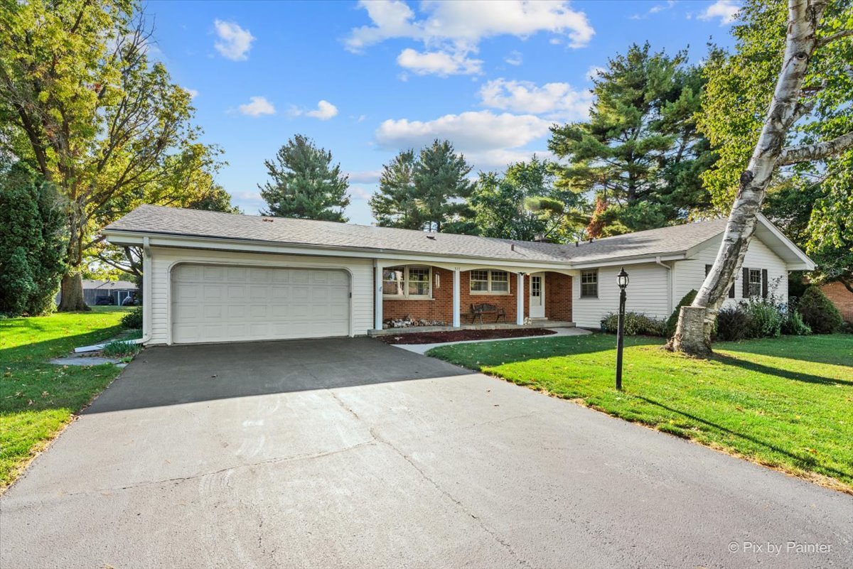 977 Lindenwood Drive Aurora IL 60506