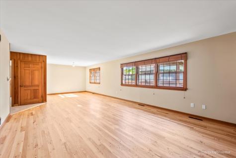 977 Lindenwood Drive Aurora IL 60506