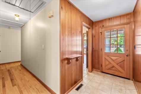 977 Lindenwood Drive Aurora IL 60506