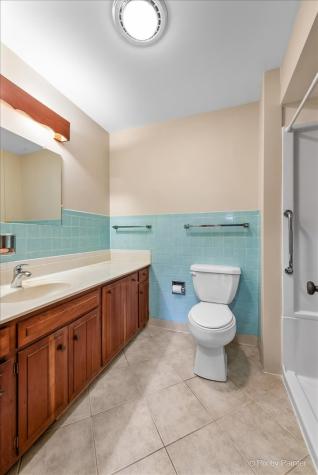 977 Lindenwood Drive Aurora IL 60506