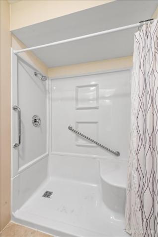 977 Lindenwood Drive Aurora IL 60506