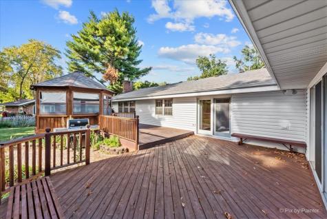 977 Lindenwood Drive Aurora IL 60506