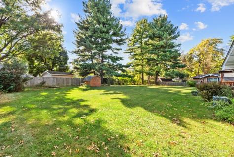 977 Lindenwood Drive Aurora IL 60506