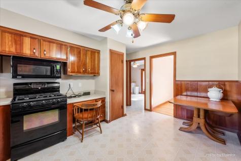 977 Lindenwood Drive Aurora IL 60506