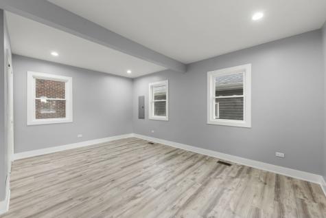 7600 West 60th Street Summit IL 60501
