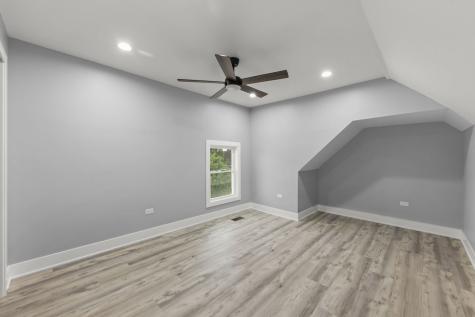 7600 West 60th Street Summit IL 60501