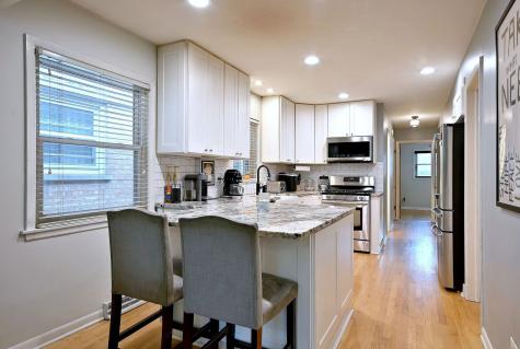 6524 North Oshkosh Avenue Chicago IL 60631