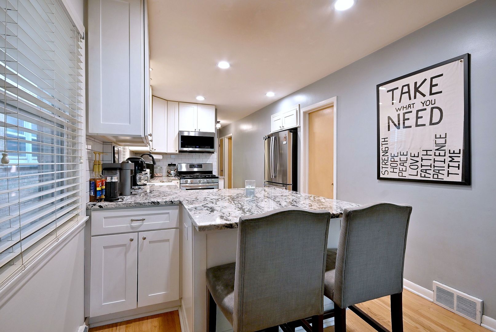 6524 North Oshkosh Avenue Chicago IL 60631