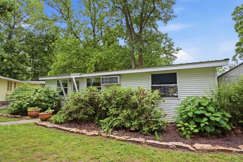 108 Shorts Drive Neoga IL 62447