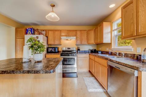 1114 Kylemore Court Joliet IL 60431