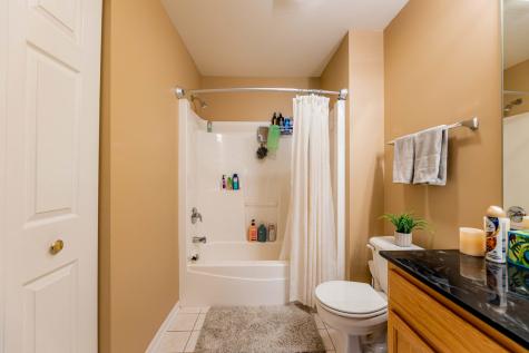 1114 Kylemore Court Joliet IL 60431