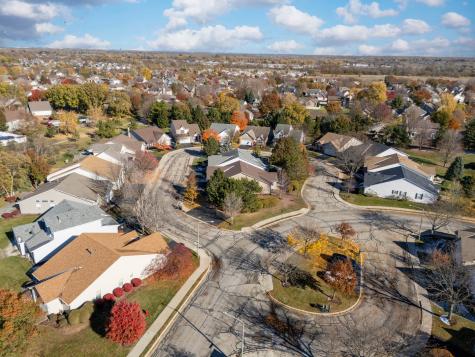 1114 Kylemore Court Joliet IL 60431