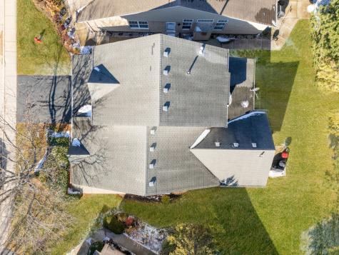 1114 Kylemore Court Joliet IL 60431