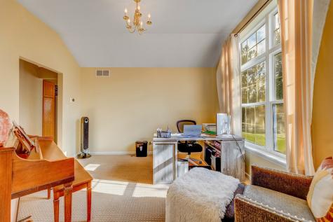 1114 Kylemore Court Joliet IL 60431