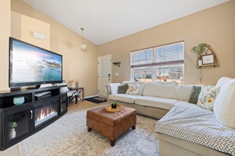 3020 Hoffman Street Plano IL 60545