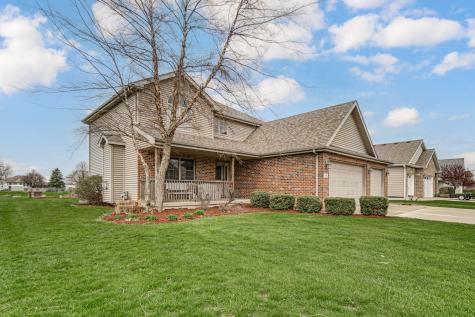 683 Sandburg Drive Manteno IL 60950