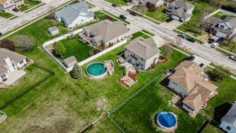 683 Sandburg Drive Manteno IL 60950