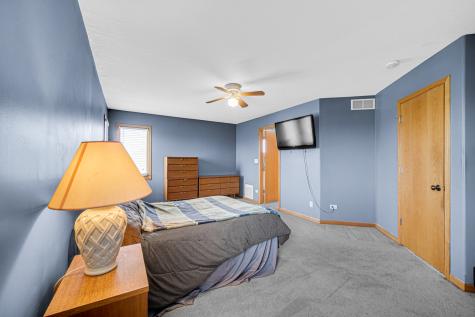 683 Sandburg Drive Manteno IL 60950