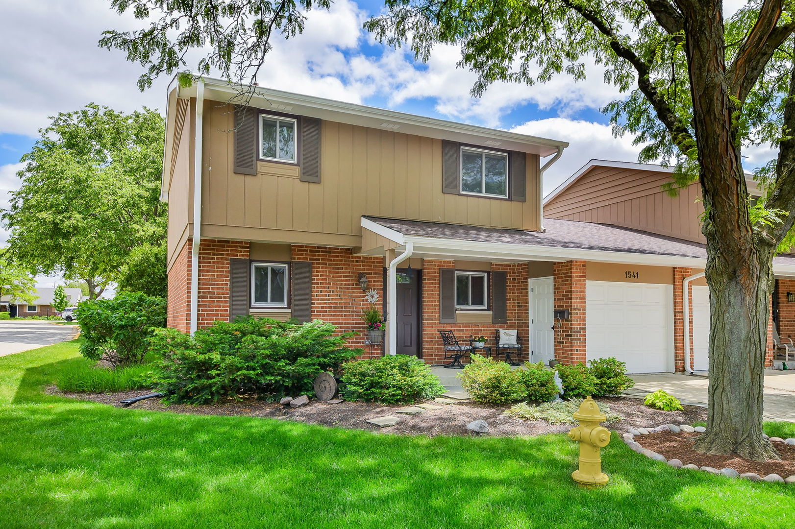 1541 Brittany Court Wheaton IL 60189