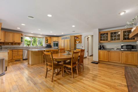 1380 Valley Road Bannockburn IL 60015