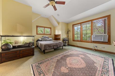 1380 Valley Road Bannockburn IL 60015