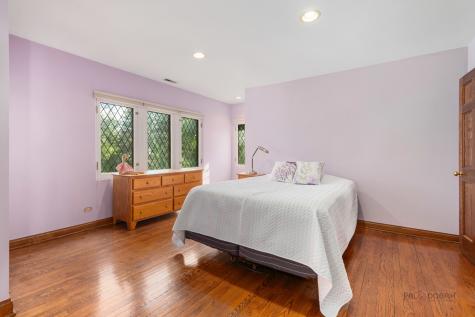 1380 Valley Road Bannockburn IL 60015