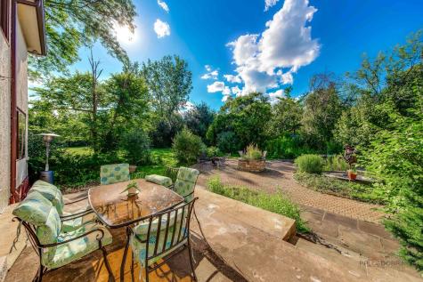 1380 Valley Road Bannockburn IL 60015