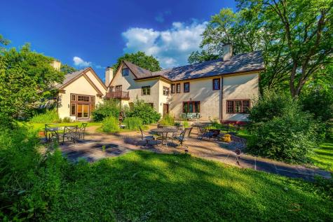 1380 Valley Road Bannockburn IL 60015