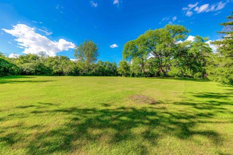 1380 Valley Road Bannockburn IL 60015