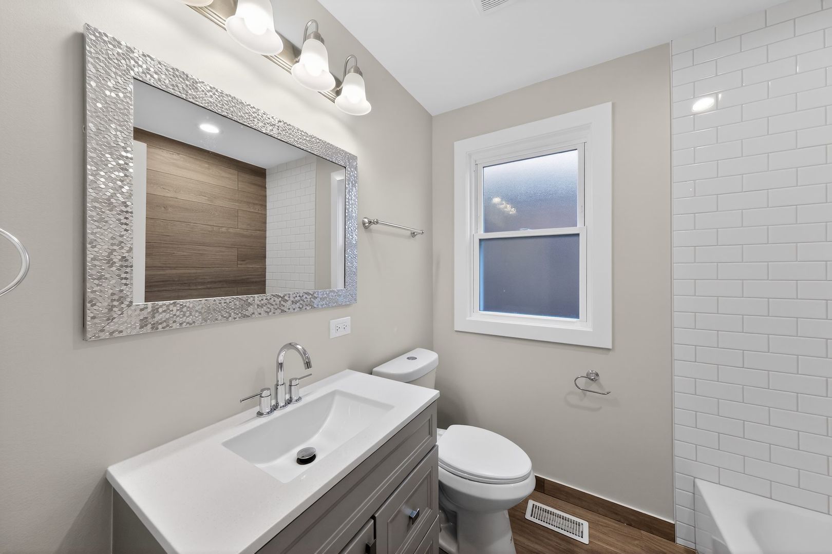 6559 South Kedvale Avenue Chicago IL 60629